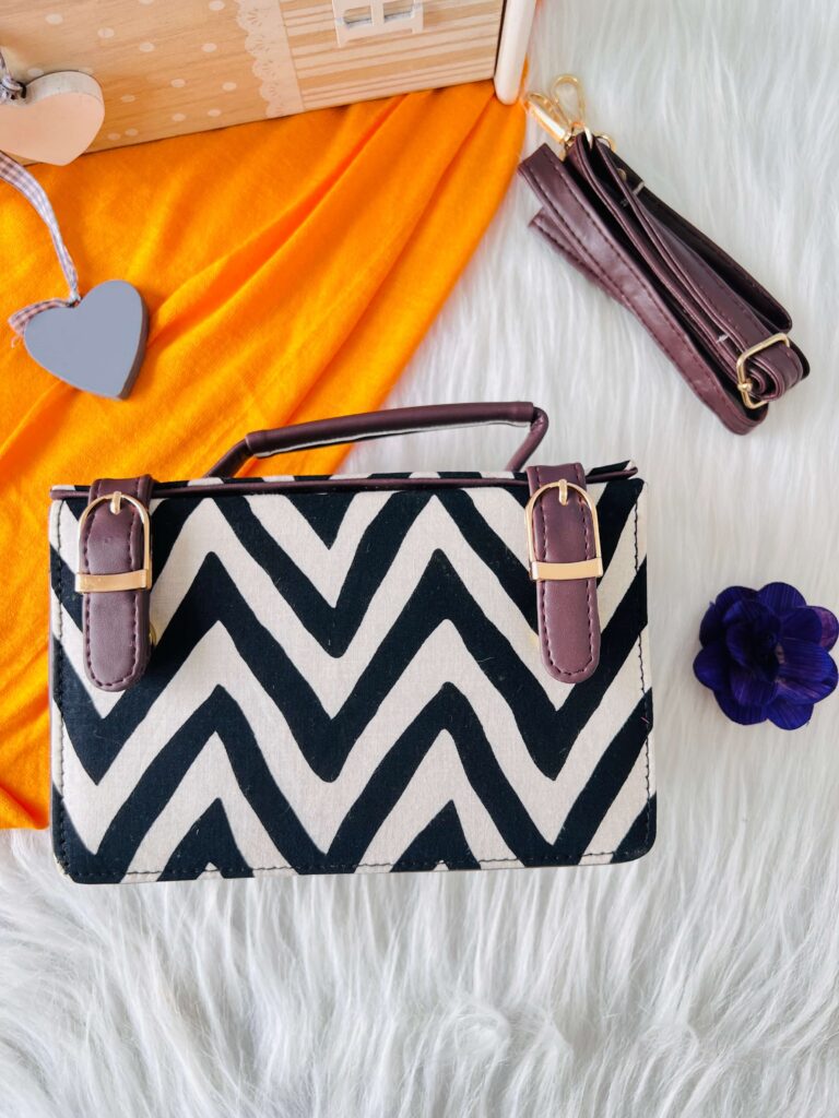 Zig Zag Box Sling Bag